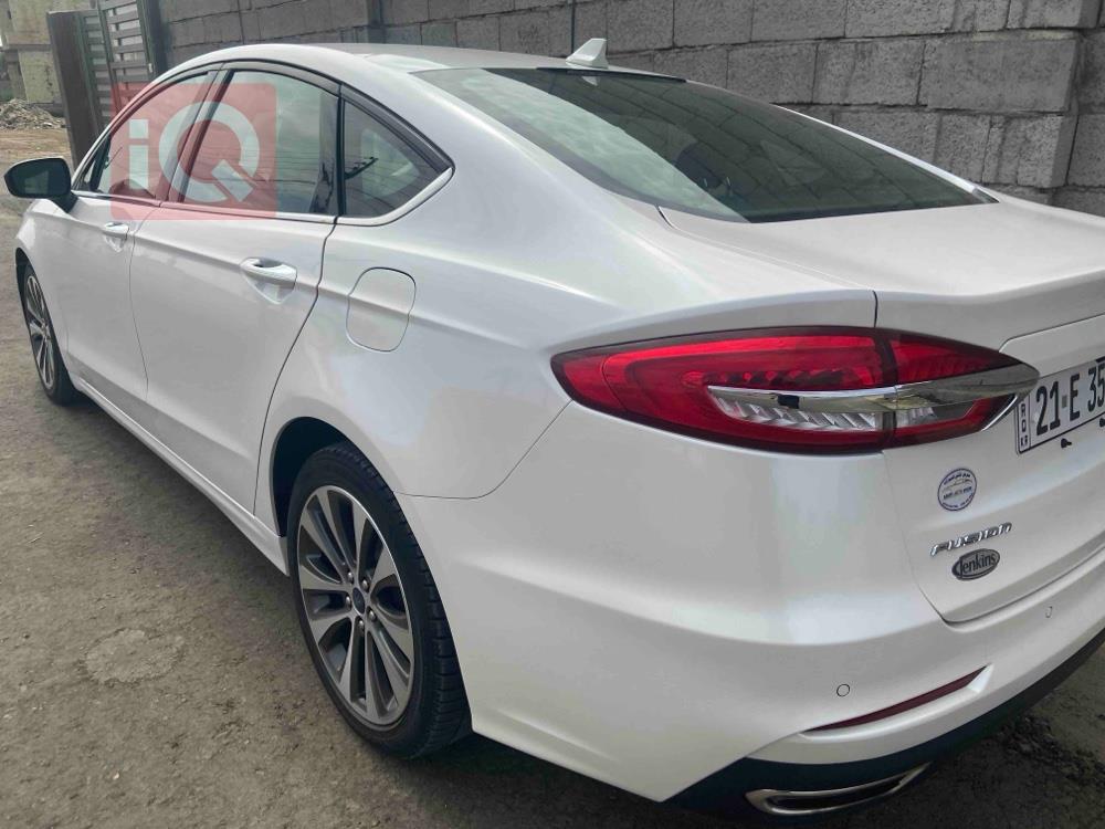 Ford Fusion